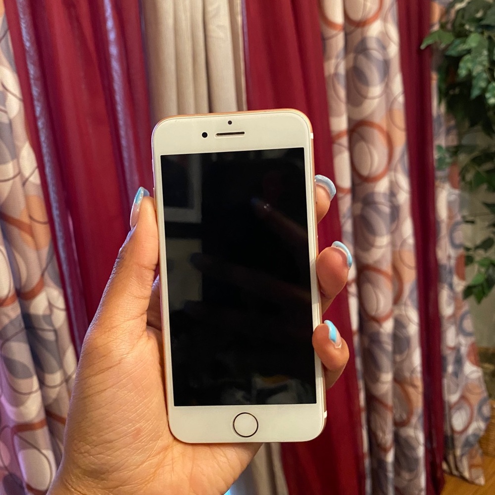 Meet your Posher, Sianni